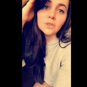 Meet your Posher, Kelley